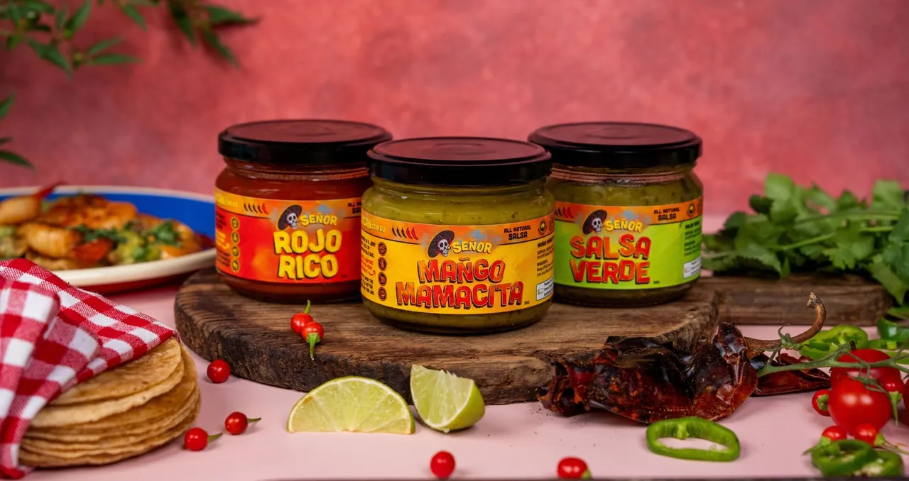 Señor salsa jars: Rojo Rico, Mango Mamacita and Salsa Verde